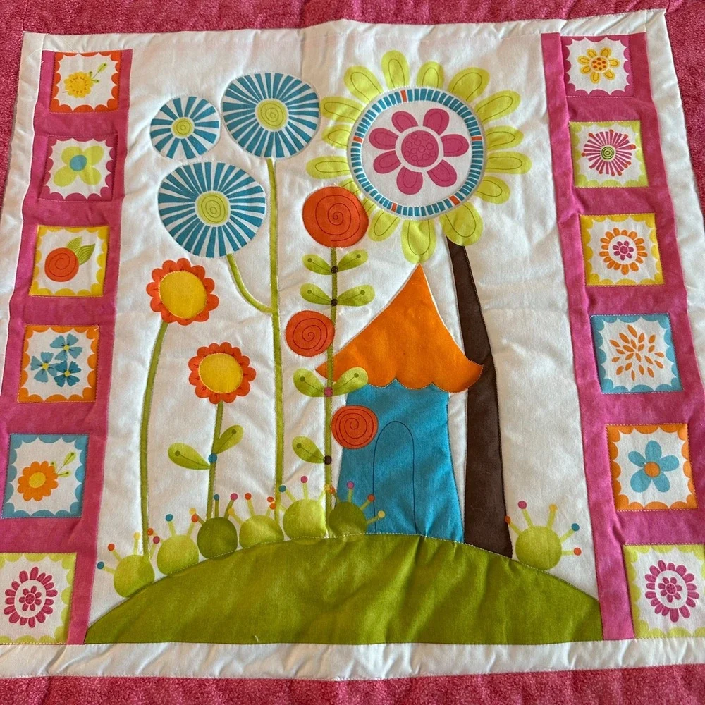 Moda Orchid Pink Whimsical Houses Finished Baby‎ Blanket Quilt 27'' x 29''
